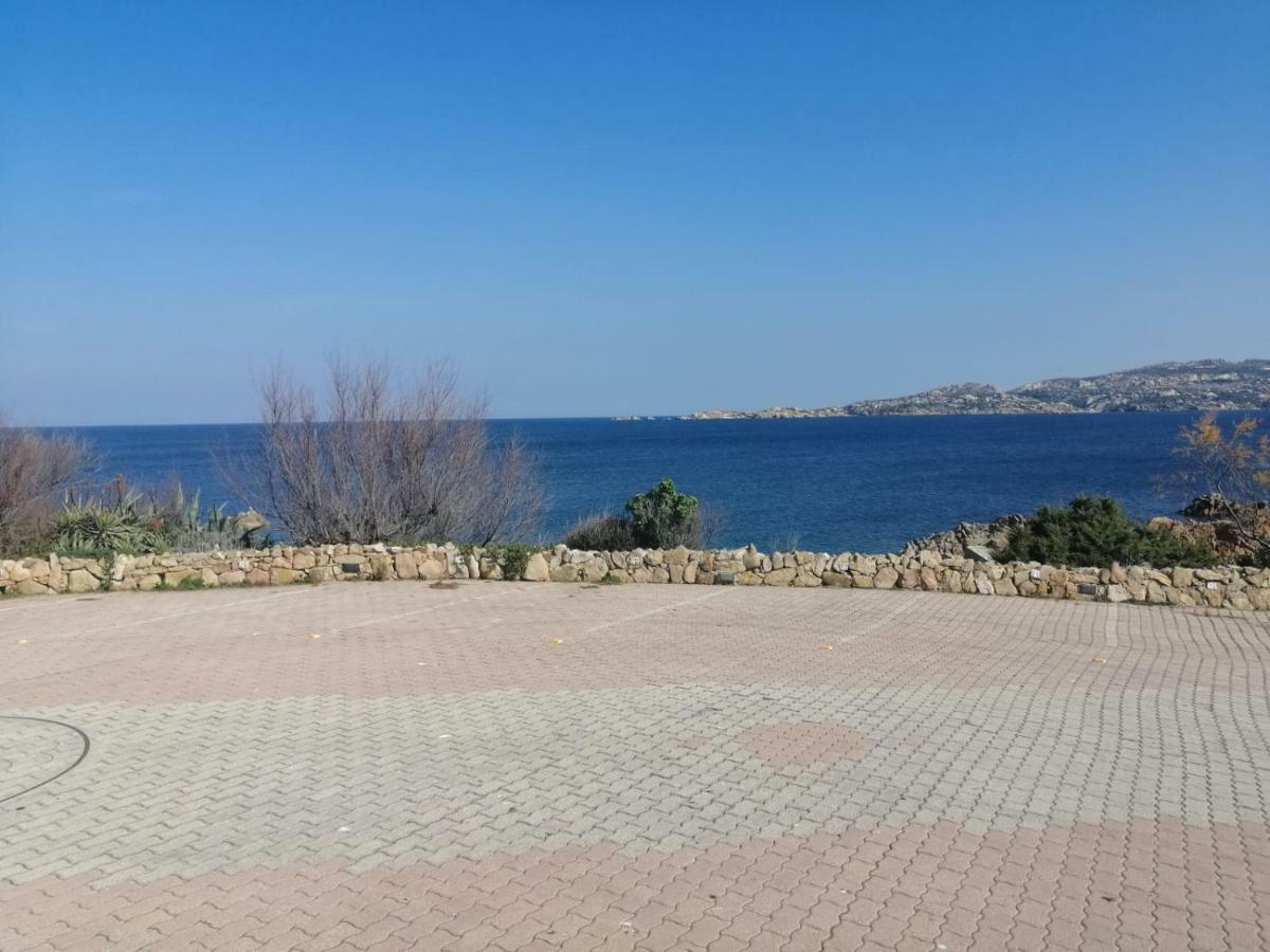 Вилла Casa Mughetto R5055 Seafront, Private Sea Access, Swimming Pool Ла-Маддалена Экстерьер фото